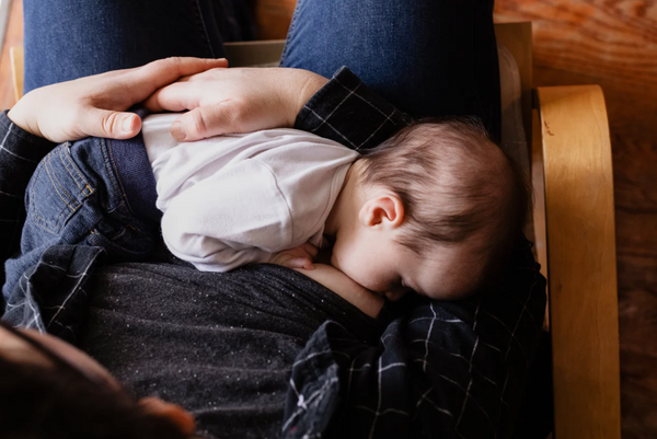 Embracing Breastfeeding in Style: How Our Nursing Cover Revolutionizes Feeding Time